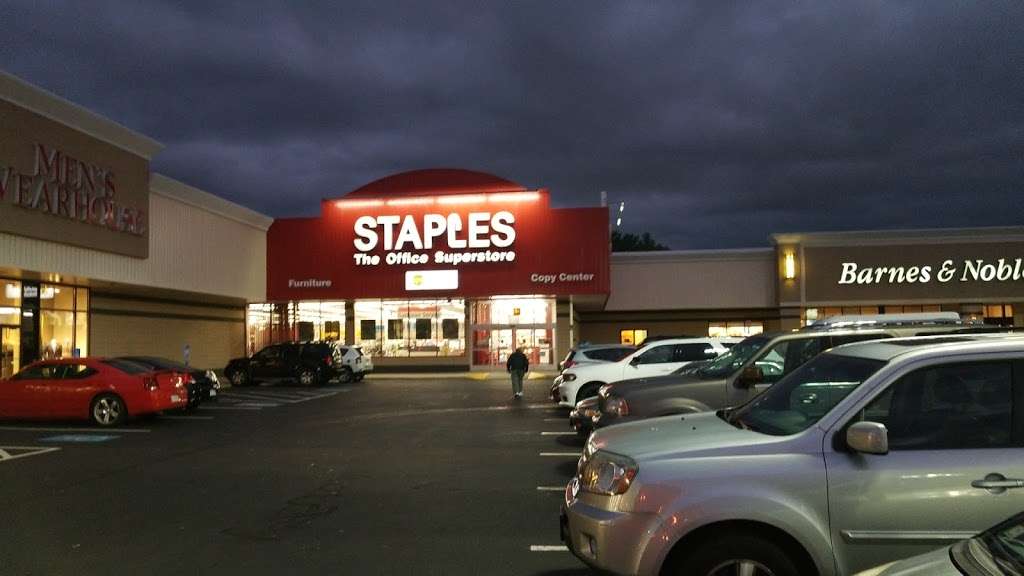 Staples | 444 Broadway, Saugus, MA 01906, USA | Phone: (781) 231-6860