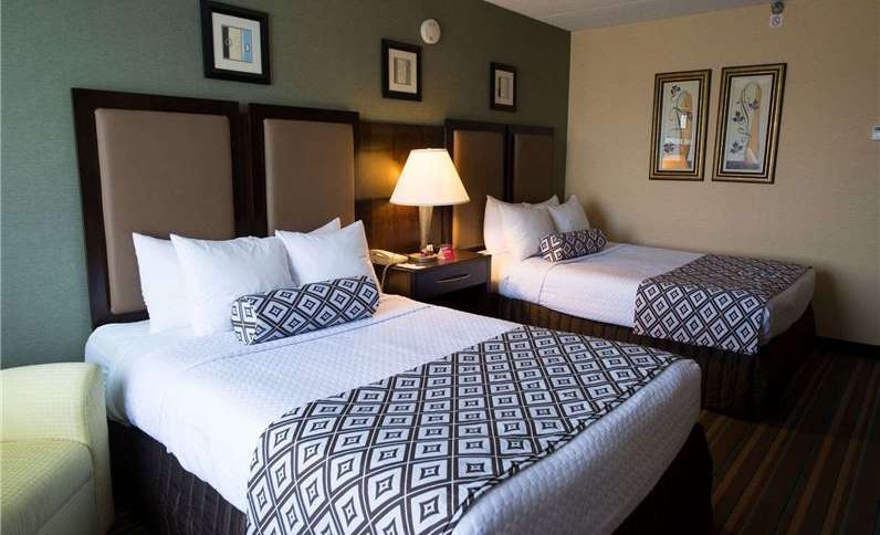 Wyndham Philadelphia - Bucks County | 4700 E Street Rd, Feasterville-Trevose, PA 19053, USA | Phone: (215) 364-2000