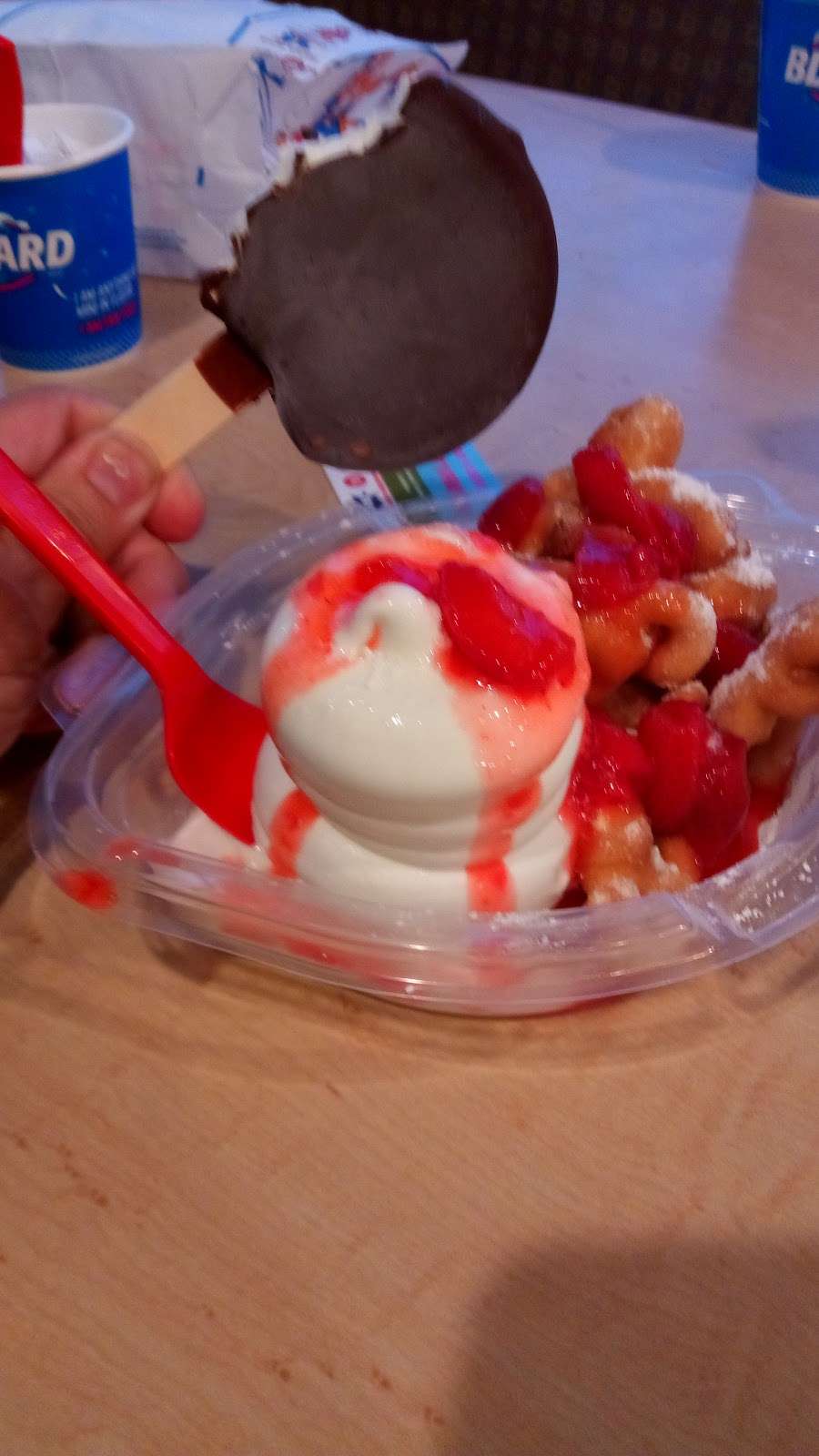 Dairy Queen Grill & Chill | 820 Kenhorst Plaza, Reading, PA 19607, USA | Phone: (610) 775-4047