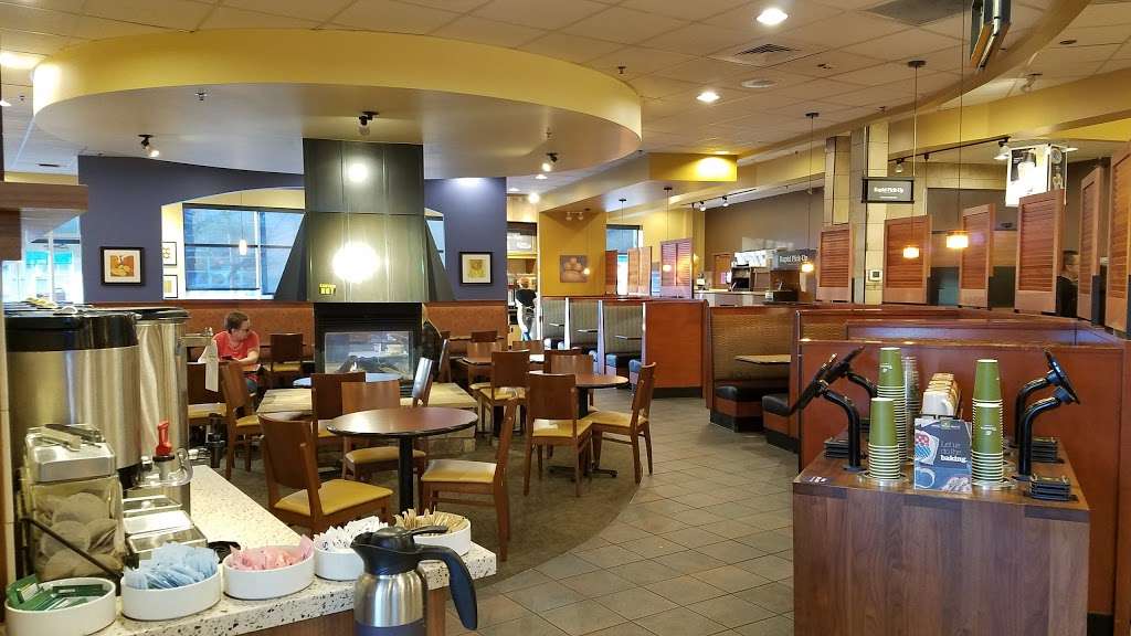 Panera Bread | 1550 Fall River Dr, Loveland, CO 80538, USA | Phone: (970) 622-9000