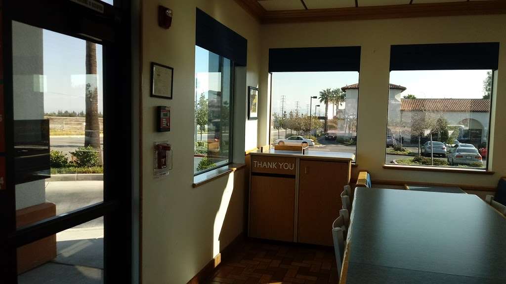 Bakers Drive-Thru | 2416 W Arrow Route, Upland, CA 91786 | Phone: (909) 884-5233