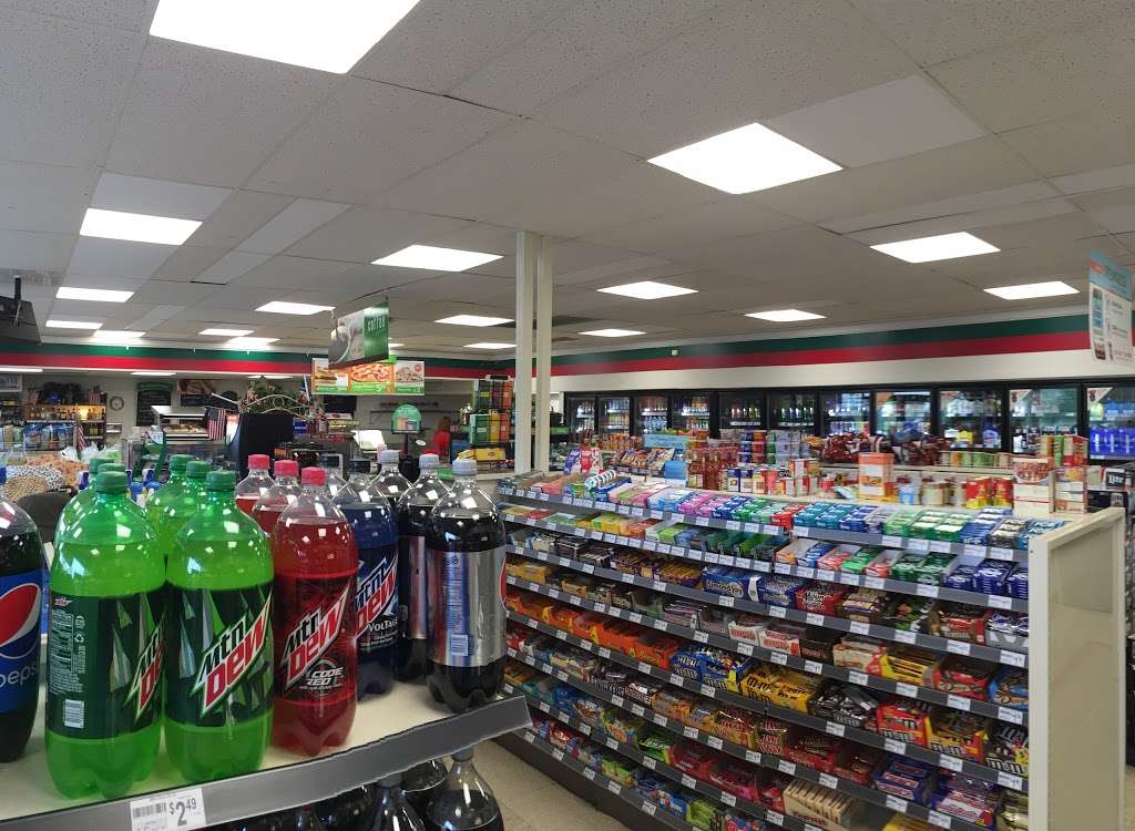 7-Eleven | 4901 W 167th St, Oak Forest, IL 60452, USA | Phone: (708) 560-0108