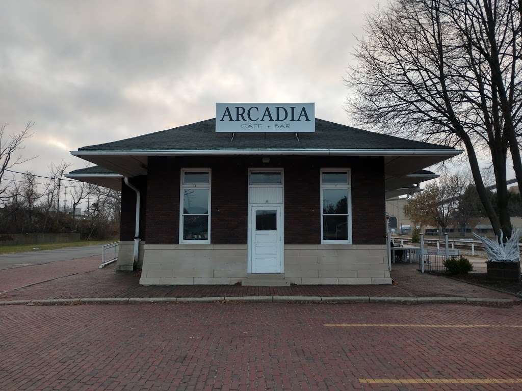 Arcadia Cafe + Bar | 100 Washington St, Michigan City, IN 46360 | Phone: (219) 809-9616