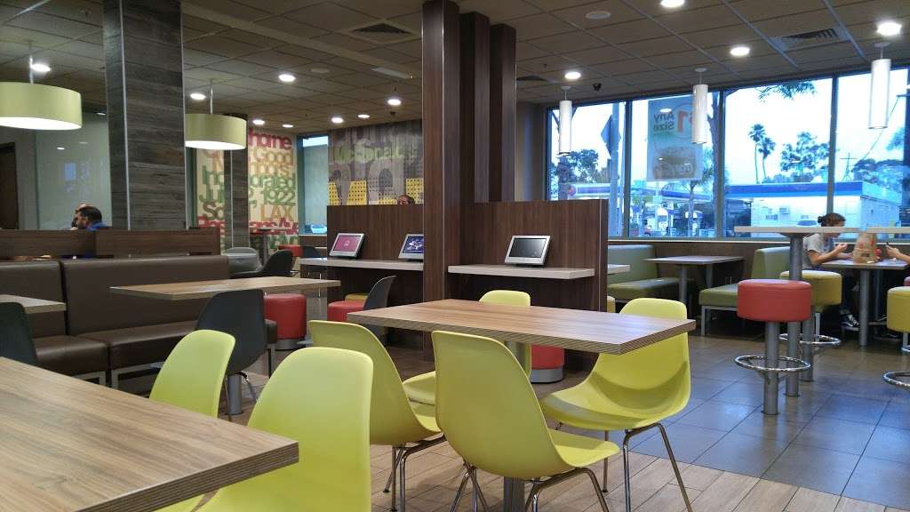 McDonalds | 5310 W, Rosecrans Ave, Hawthorne, CA 90250 | Phone: (310) 643-6691