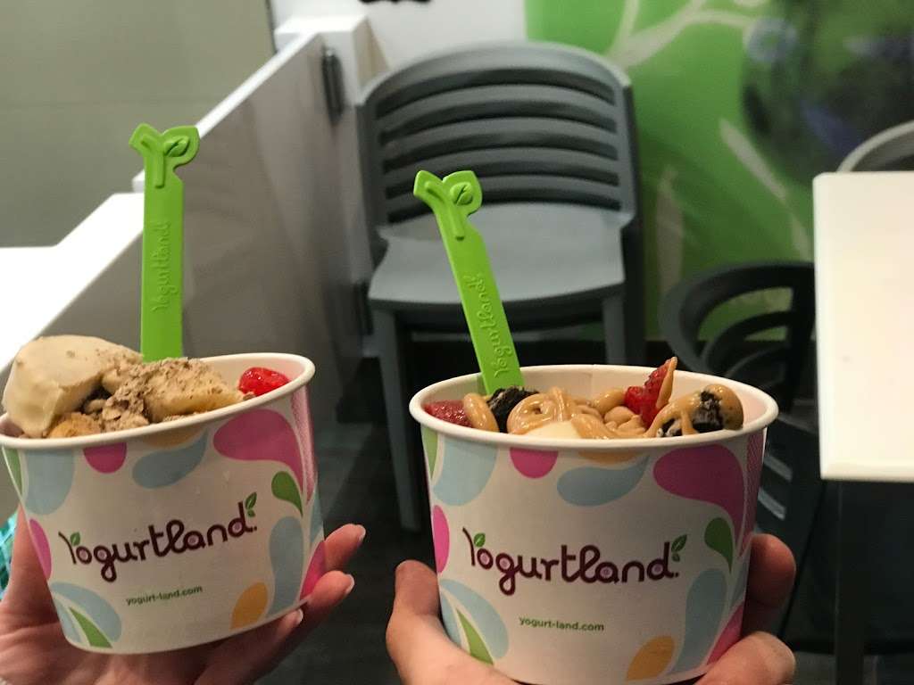 Yogurtland Fairfield | Fairfield Town Center 28404, US-290 g15, Cypress, TX 77433, USA | Phone: (281) 256-1155