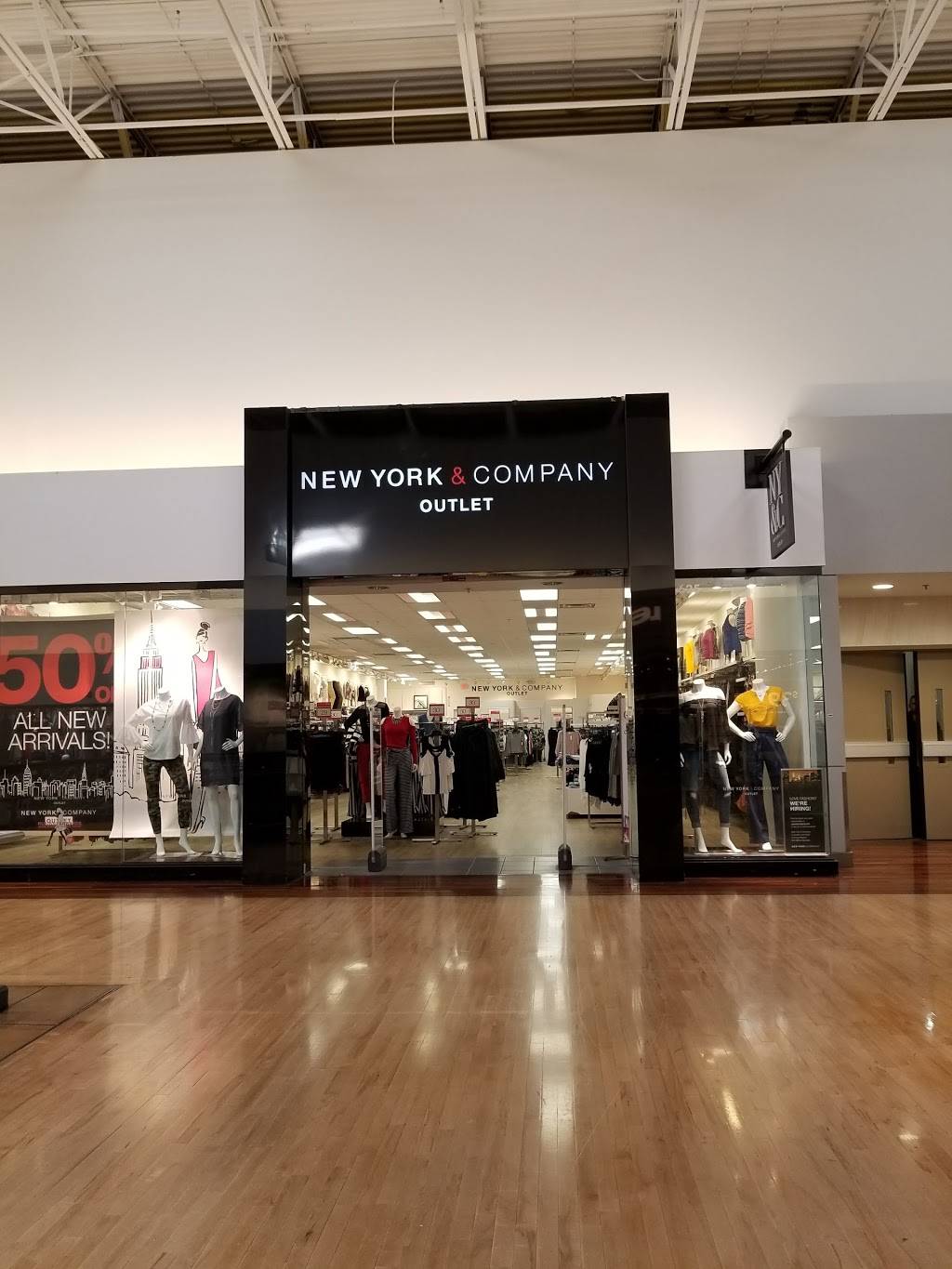New York & Company Outlet CONCORD MILLS 8111, Concord Mills Boulevard