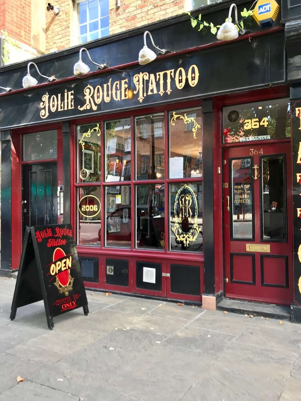 Jolie Rouge London | 364 Caledonian Rd, London N1 1DU, UK | Phone: 020 7609 5111