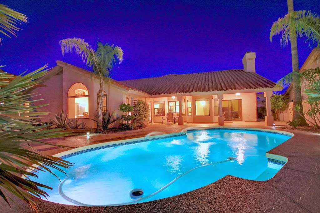 Select Realty Group - Keller Williams Realty Sonoran Living | 5301 N Pima Rd #130, Scottsdale, AZ 85250, USA | Phone: (480) 818-5105