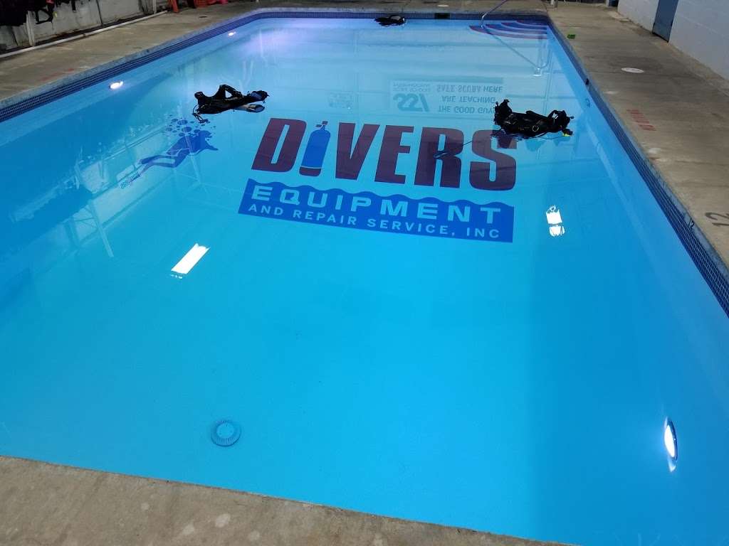 Divers Equipment & Repair Service | 11109 Hillcrest Rd, Kansas City, MO 64134, USA | Phone: (816) 763-5678