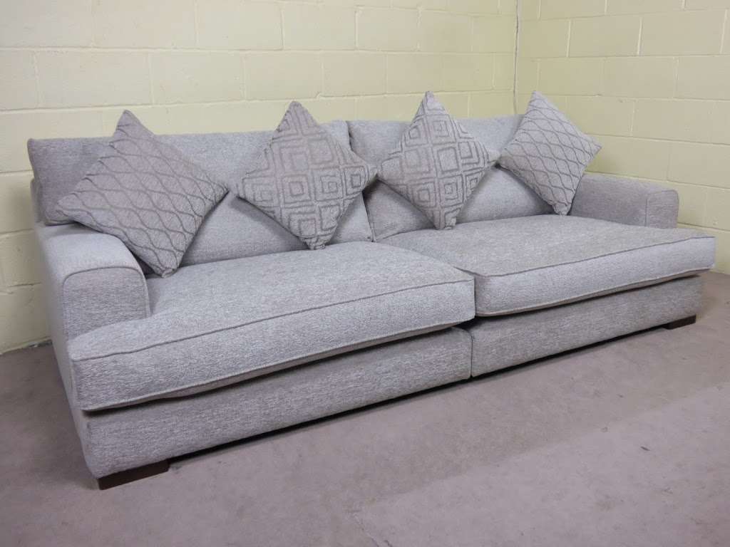 Jules Interiors Discount Sofa Warehouse | Unit 3 Pentowan Farm, Church Rd, Noak Hill RM4 1LD, UK | Phone: 07906 080154