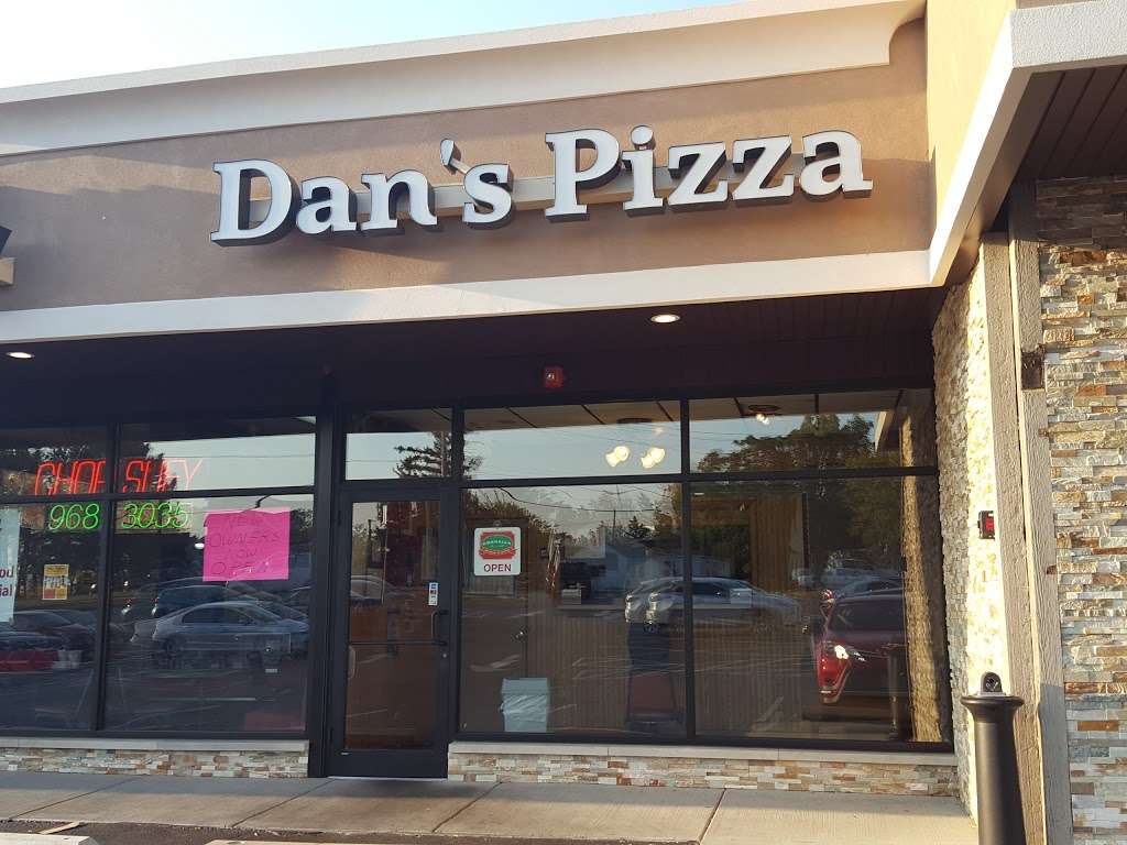 Dans Pizza | 2738 Maple Ave, Downers Grove, IL 60515, USA | Phone: (630) 963-6900