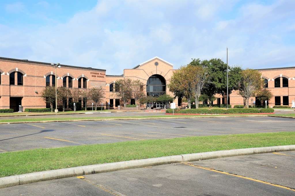 Cypress Falls High School | 9811 Huffmeister Rd, Houston, TX 77095, USA | Phone: (281) 856-1000