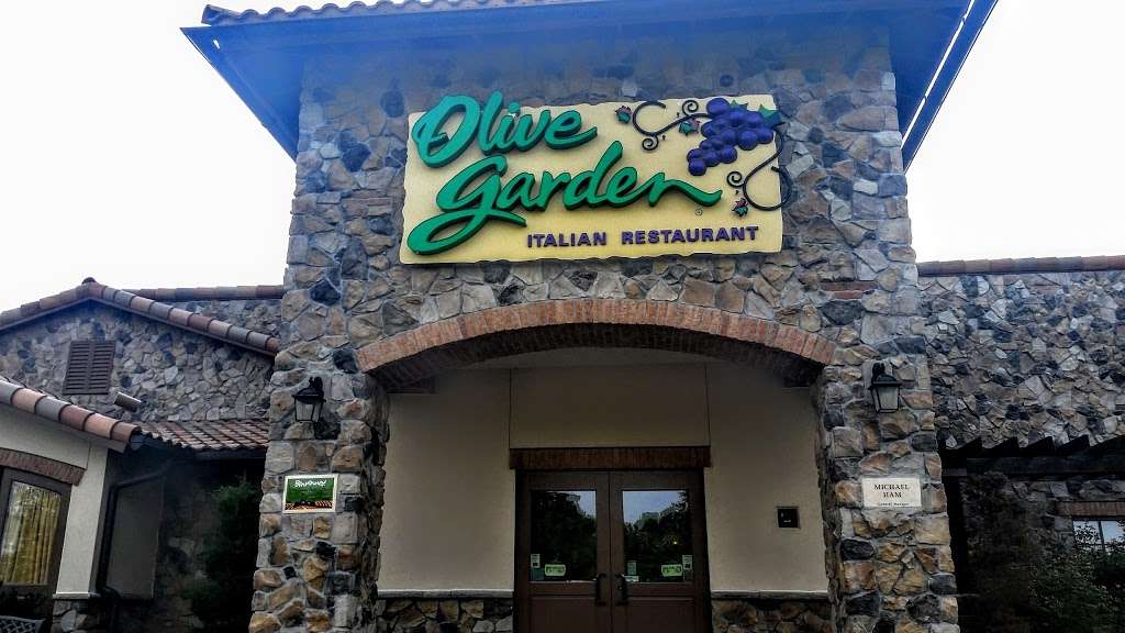 Olive Garden Italian Restaurant | 9017 Ocean Gateway, Easton, MD 21601, USA | Phone: (410) 763-9018