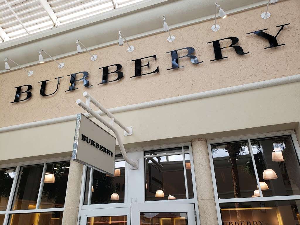 Burberry Outlet | 8200 Vineland Ave Suite 1114, Orlando, FL 32821, USA | Phone: (407) 238-7777