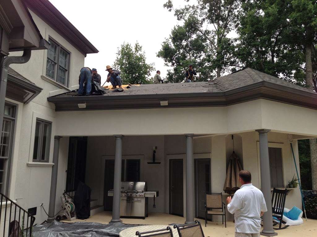 Under 1 Roof Construction | 272 Bridgewater Ln, Mooresville, NC 28117, USA | Phone: (704) 896-1700