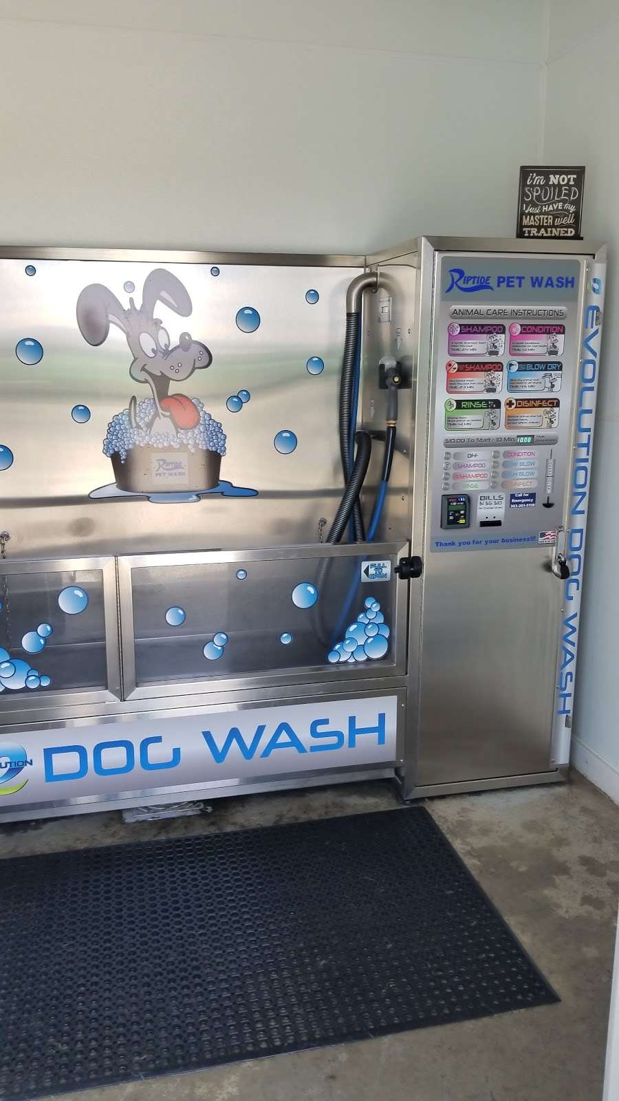 Riptide Car & Pet Wash | 11033 Oak Meadows Blvd, Firestone, CO 80504, USA | Phone: (303) 261-5138