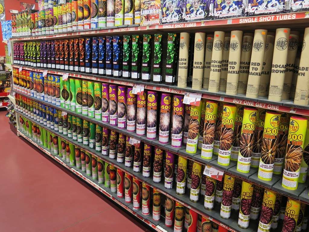 Sky King Fireworks | 16358 Caprice Ct, New Freedom, PA 17349, USA | Phone: (717) 227-0999