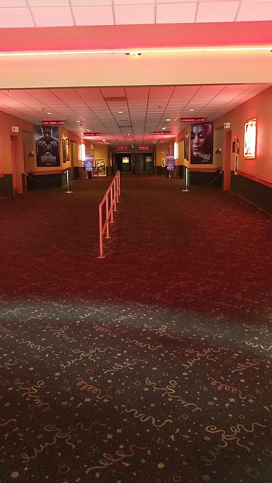 Cobb Grand 10 Cinemas | 920 Spring Lake Square Northwest, Winter Haven, FL 33881 | Phone: (863) 292-0527