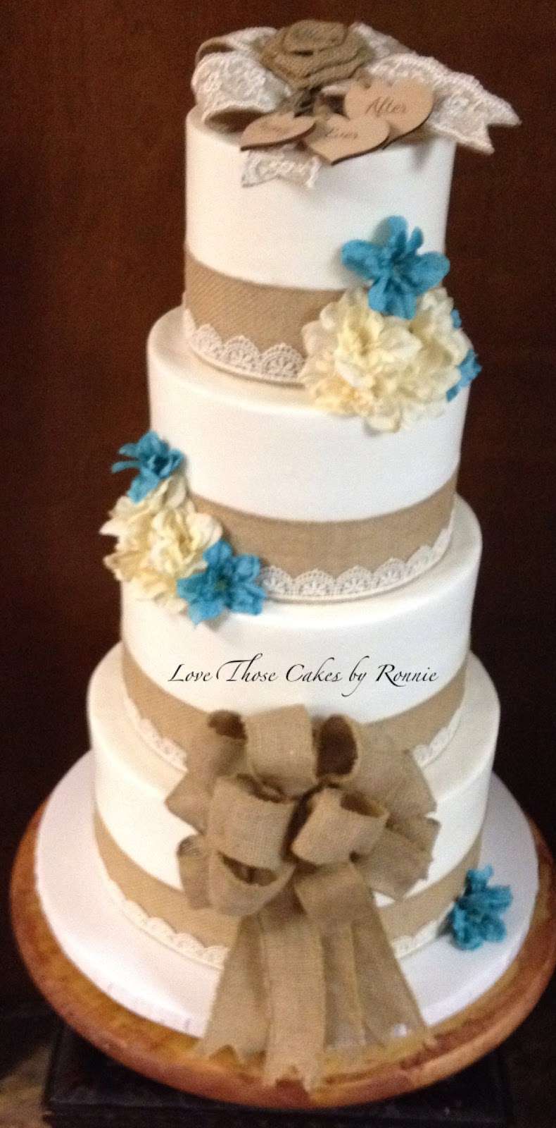 Cakes Love Those Cakes by Ronnie | Montgomery, TX 77356, USA | Phone: (936) 537-9625