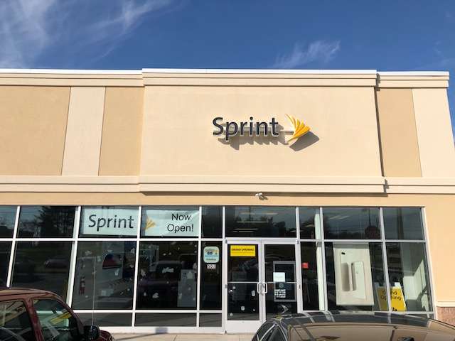 Sprint Store | 501 Commons Drive [P], Oxford, PA 19363, USA | Phone: (484) 235-5410