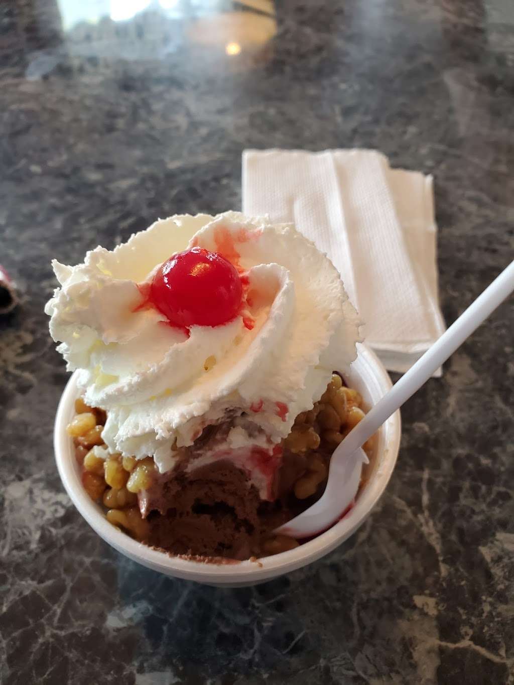 Udderly Delicious Ice Cream | 1006 Conover Blvd W, Conover, NC 28613, USA | Phone: (828) 465-1070