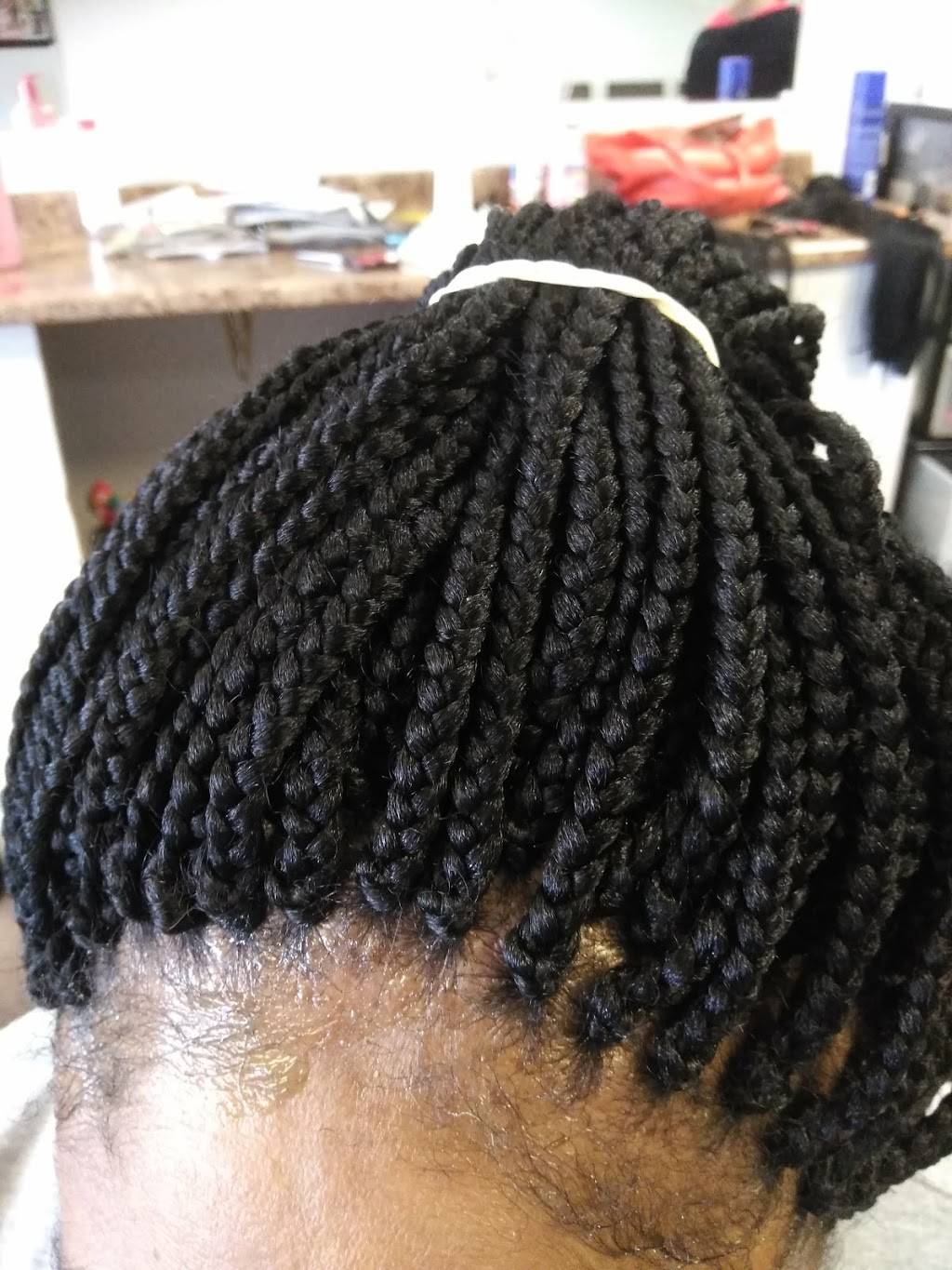 Moya African Hair Braiding and weaving | 40 S Byrne Rd, Toledo, OH 43615, USA | Phone: (419) 531-6588