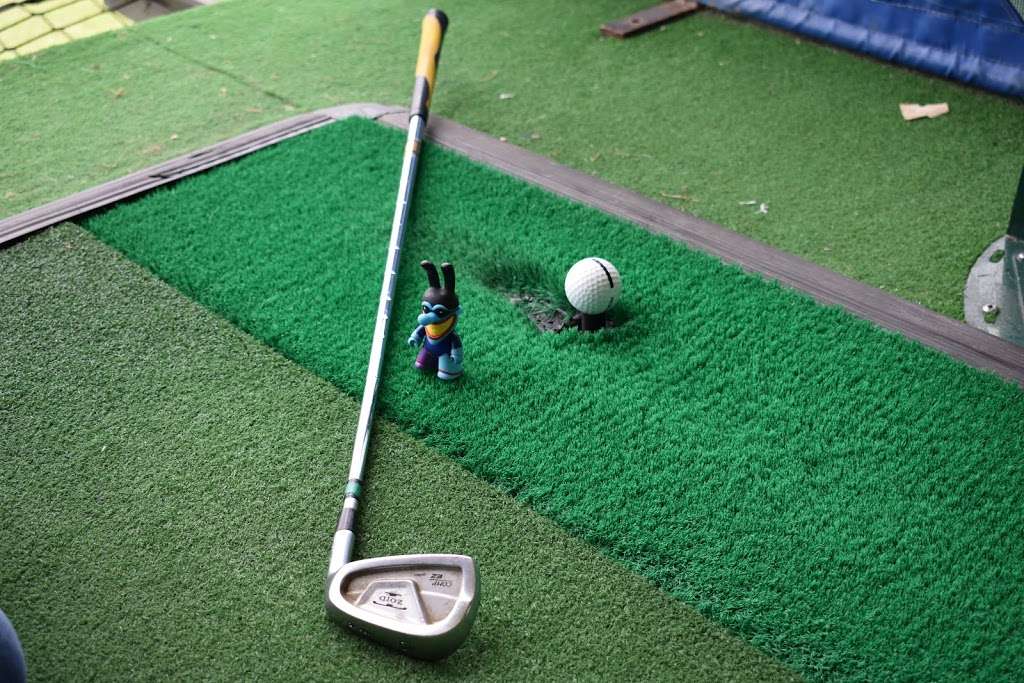 Playgolf London | 280 Watford Rd, Harrow HA1 3TZ, UK | Phone: 020 8864 2020