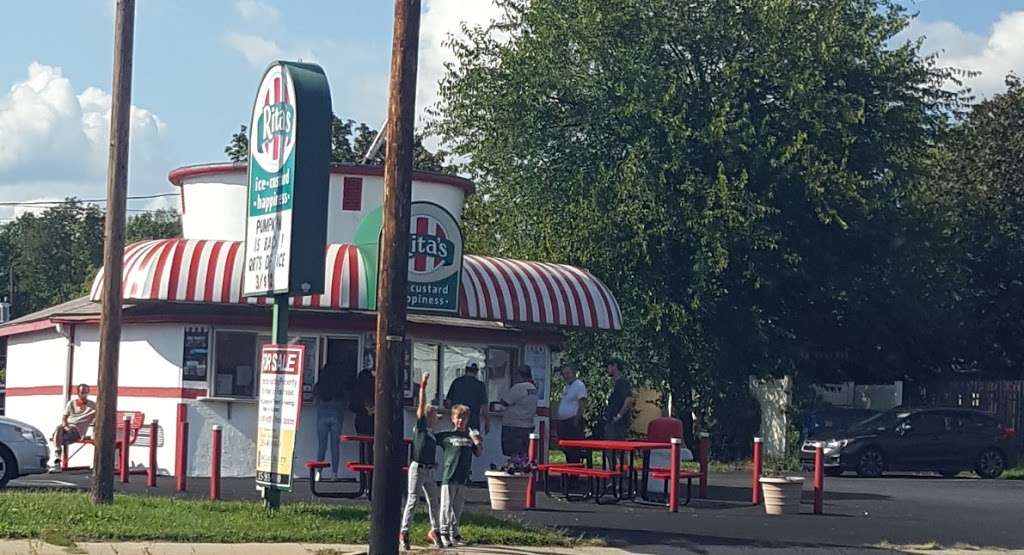 Ritas Italian Ice & Frozen Custard | 427 Pottstown Ave, Pennsburg, PA 18073, USA | Phone: (215) 679-3301