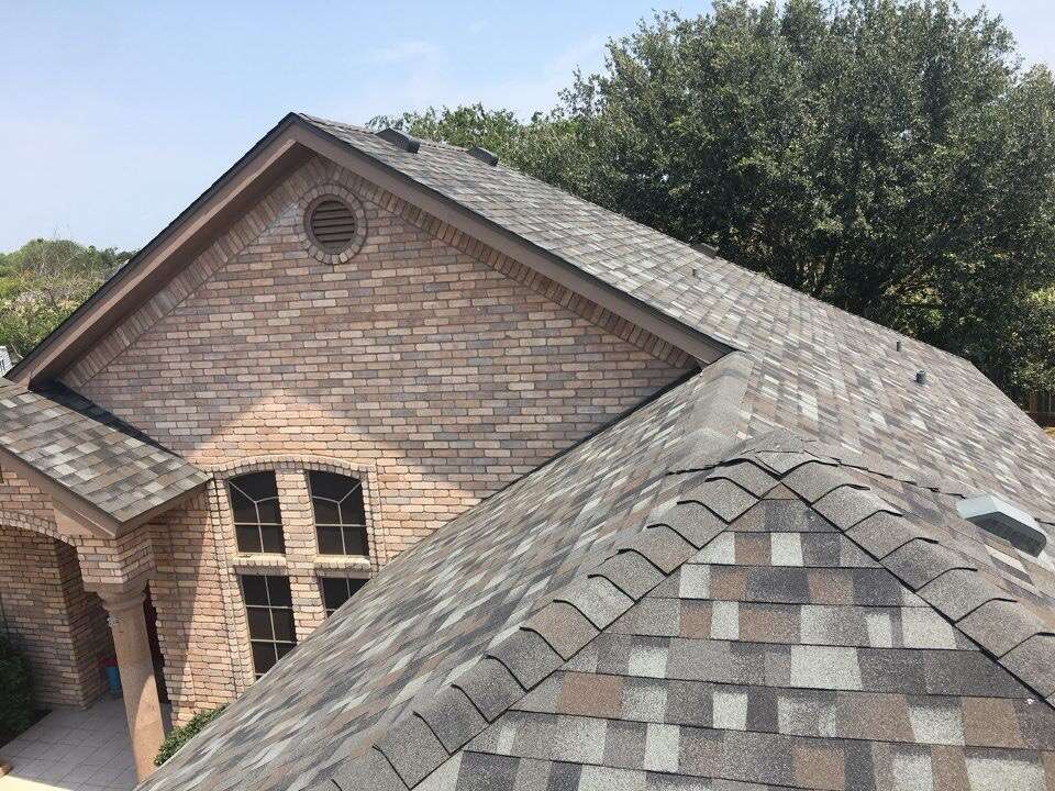 Elevation Roofing & Restoration of League City | 311 Oak Creek Dr, League City, TX 77573, USA | Phone: (281) 206-4426