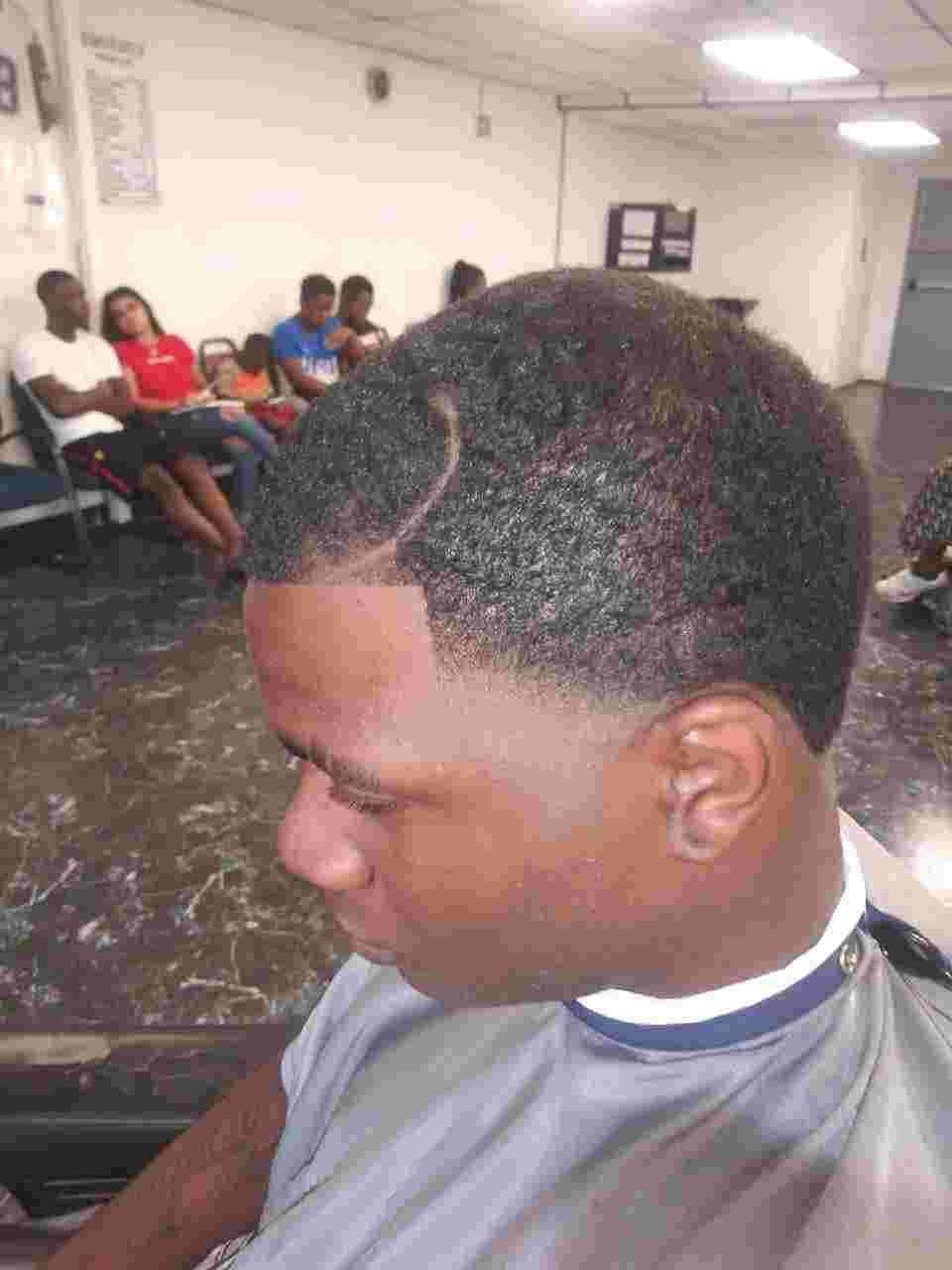 Diamond Cutz | 3261 Karla Dr, Mesquite, TX 75150, USA | Phone: (972) 686-2585