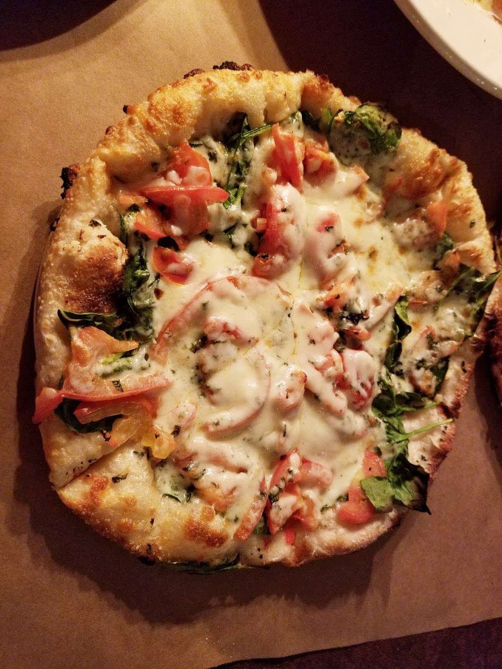 Chiusanos Brick Oven Pizzeria | 1713 Village West Pkwy, Kansas City, KS 66111, USA | Phone: (913) 299-8787