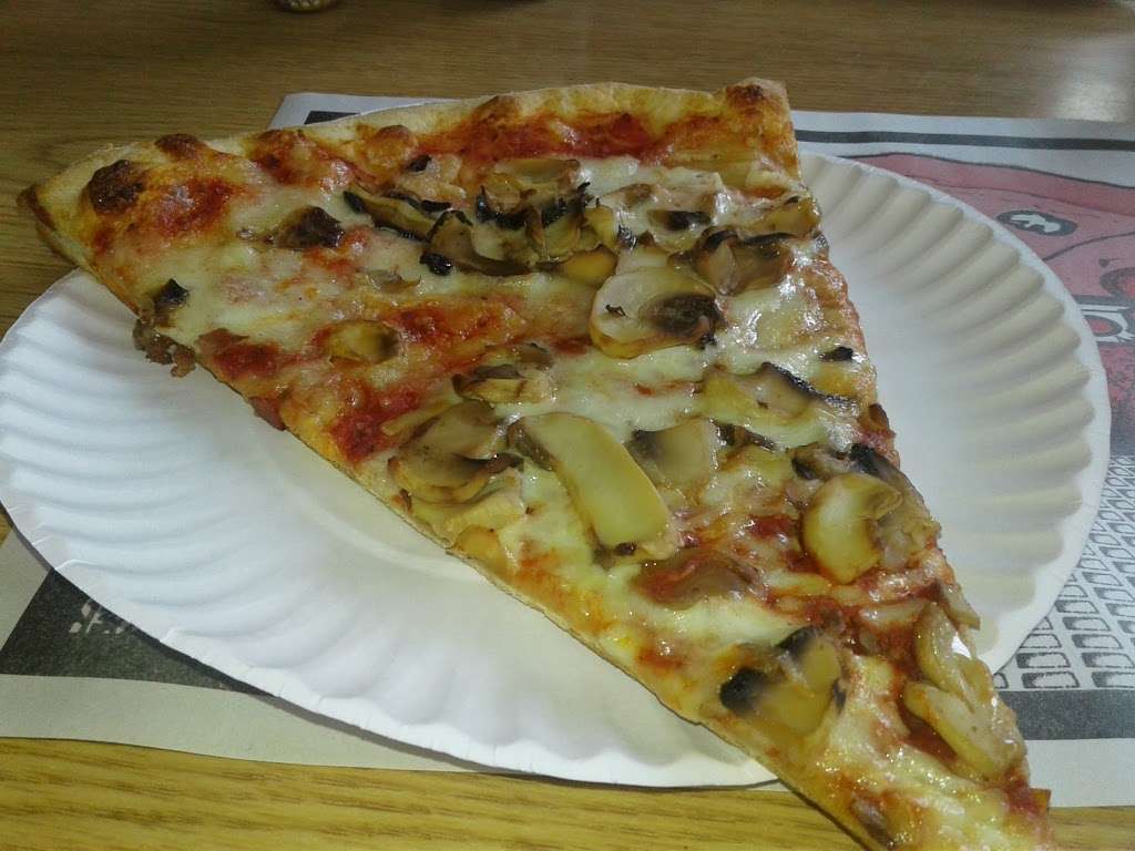 La Rosa Pizza | 5224 Milford Rd #112, East Stroudsburg, PA 18302 | Phone: (570) 588-1400