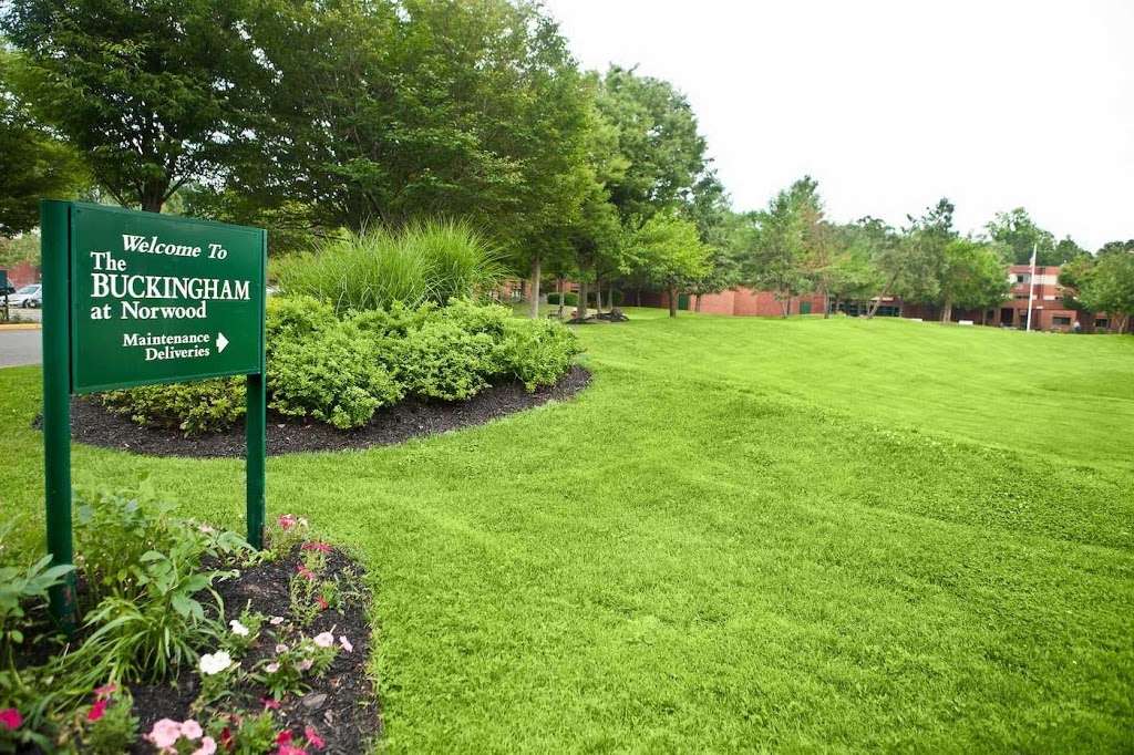 Buckingham Care and Rehabilitation Center | 100 Mc Clellan St, Norwood, NJ 07648 | Phone: (201) 768-6222