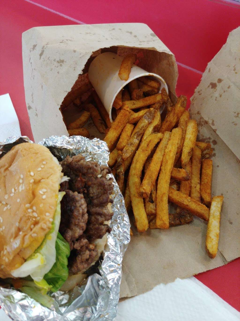 Five Guys | 269 Patriot Pl, Foxborough, MA 02035, USA | Phone: (508) 203-9441