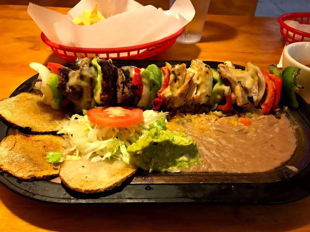 El Valle Mexican Restaurant | 2925 W 38th Ave, Denver, CO 80211, USA | Phone: (303) 975-6456