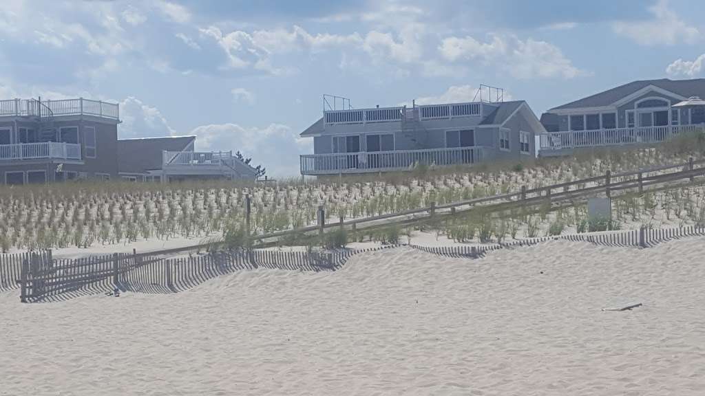 Long Beach Island Beachfront | 2609 Ocean Ave, Ship Bottom, NJ 08008, USA | Phone: (609) 494-6410