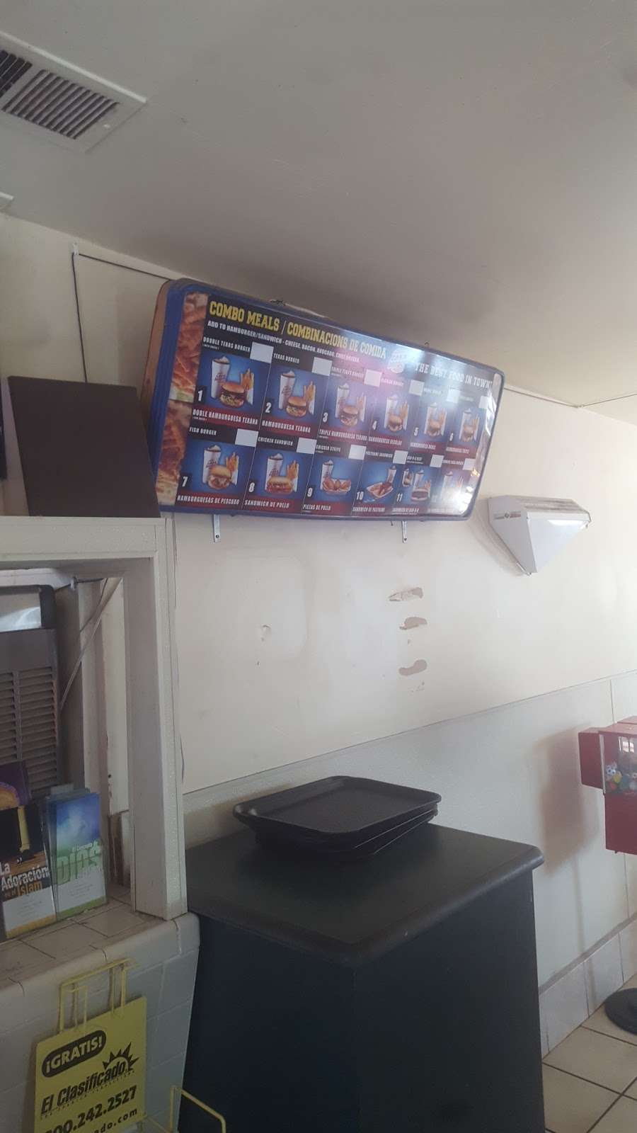 Casa Burger Drive-In | 301 Bear Mountain Blvd, Arvin, CA 93203, USA | Phone: (661) 854-5523