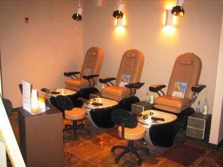 Urban Trends SalonSpa | 10351 Washington Ave, Sturtevant, WI 53177, USA | Phone: (262) 681-2900