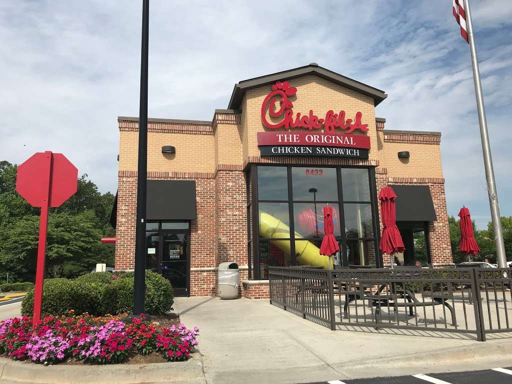 Chick-fil-A | 8433 Davis Lake Pkwy, Charlotte, NC 28269, USA | Phone: (704) 596-2229