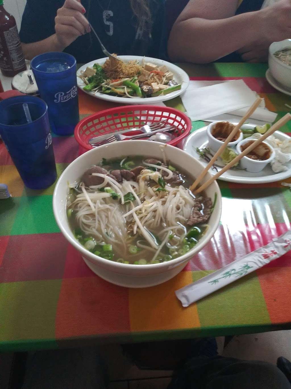 UK Pho Vietnamese Cuisine | 6228 N 43rd Ave, Glendale, AZ 85301, USA | Phone: (623) 931-3727