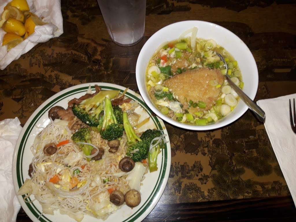 World Buffet | 8914 N 91st Ave Suite 130, Peoria, AZ 85345, USA | Phone: (623) 872-8883