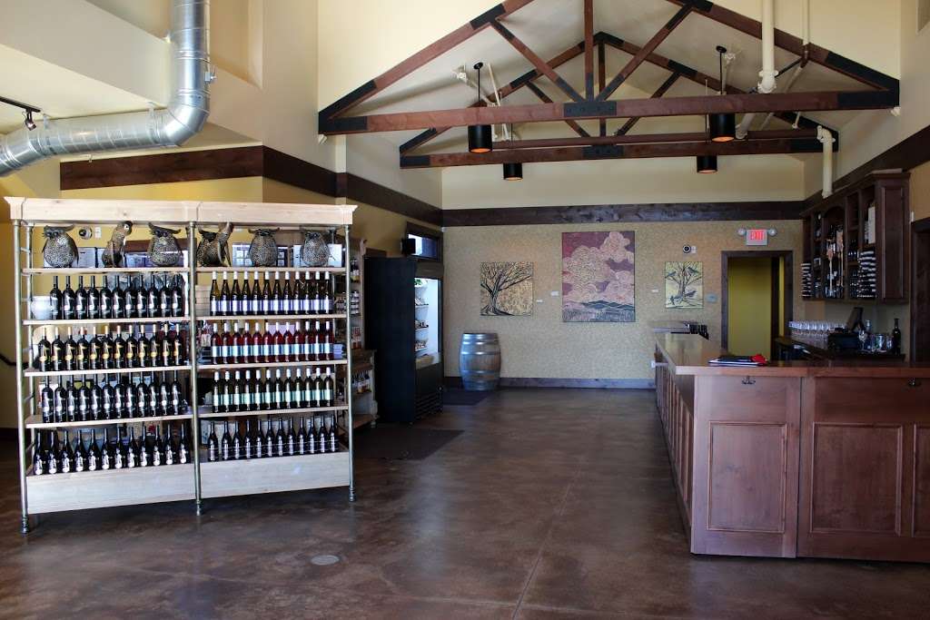 Lorimar Vineyards and Winery | 39990 Anza Rd, Temecula, CA 92591, USA | Phone: (951) 694-6699