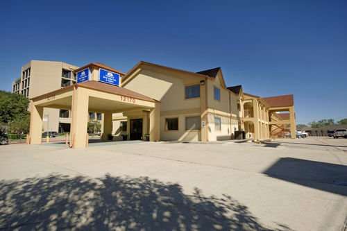 Americas Best Value Inn & Suites-Houston-Northwest | 12170 Northwest Fwy, Houston, TX 77092, USA | Phone: (713) 688-4888