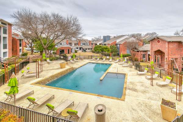 Lakewood Greens Apartments | 7150 E Grand Ave, Dallas, TX 75223, USA | Phone: (214) 320-0494