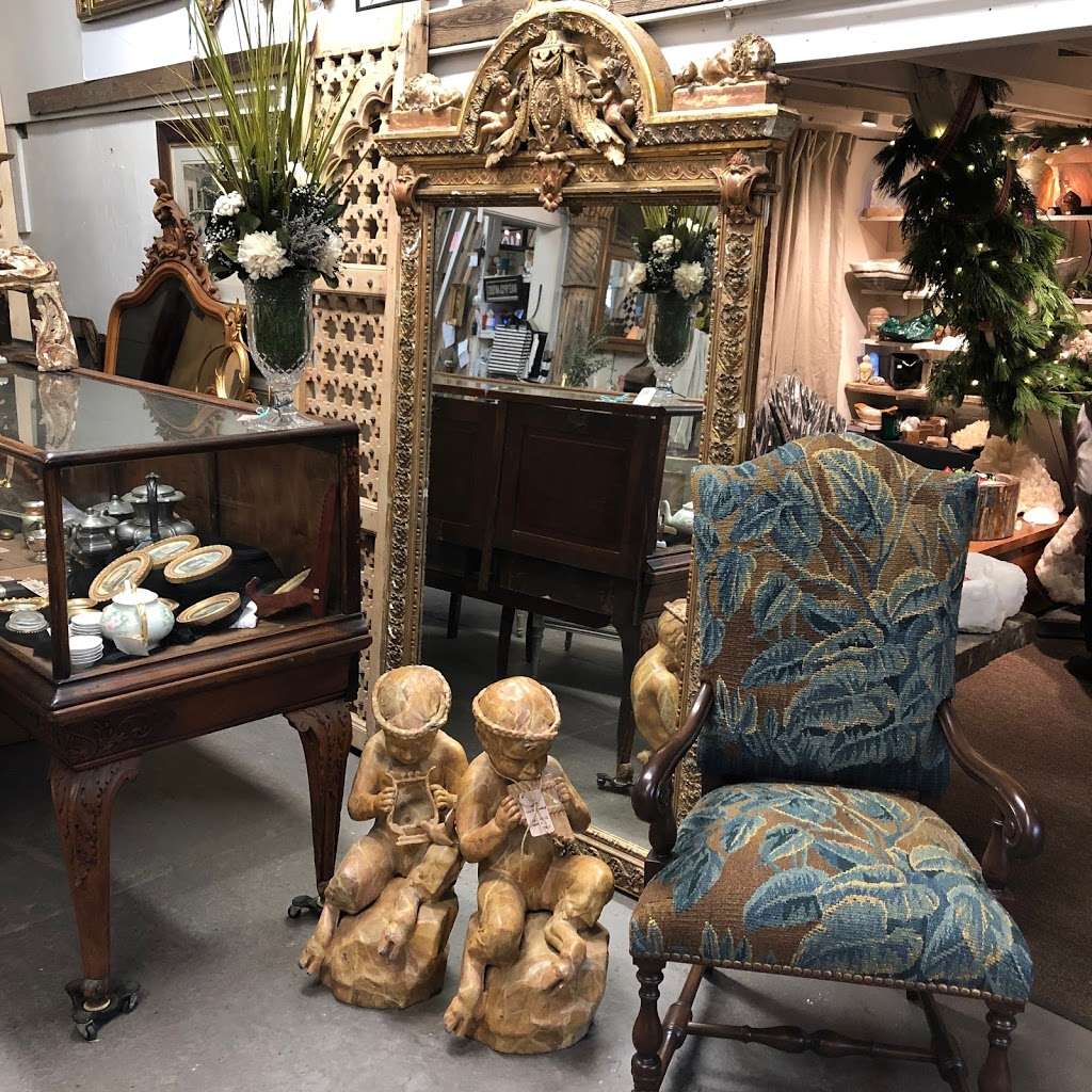 Baileywyck Antiques | 4274 Loudoun Ave, The Plains, VA 20198 | Phone: (540) 687-6097