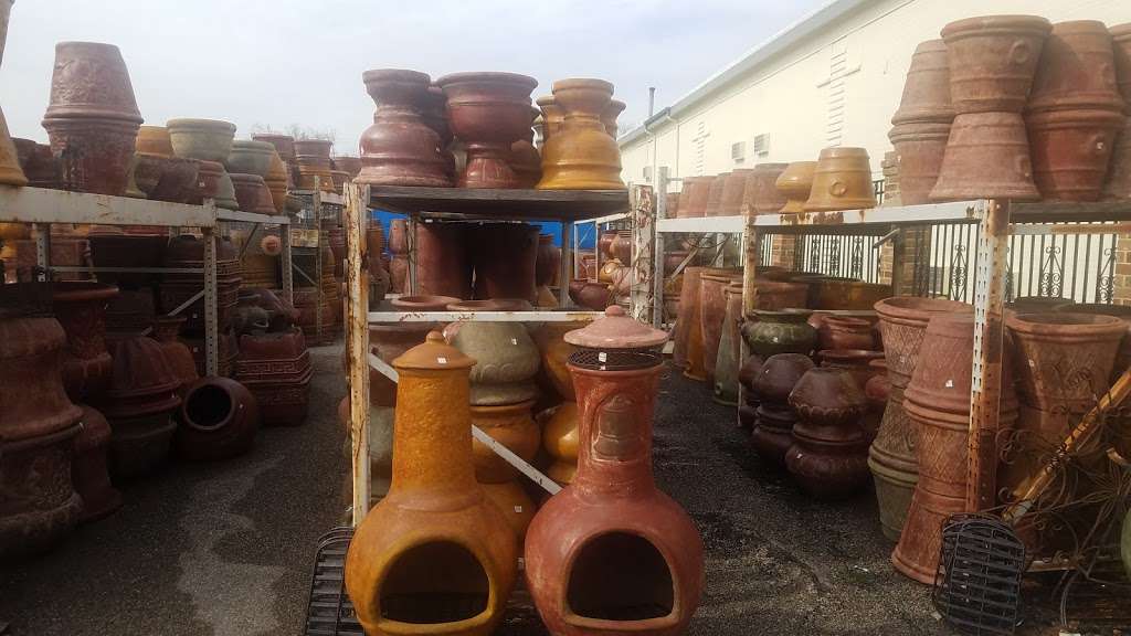 Amigos Pottery Inc | 3525 Interstate Hwy 30, Mesquite, TX 75150, USA | Phone: (469) 789-6666