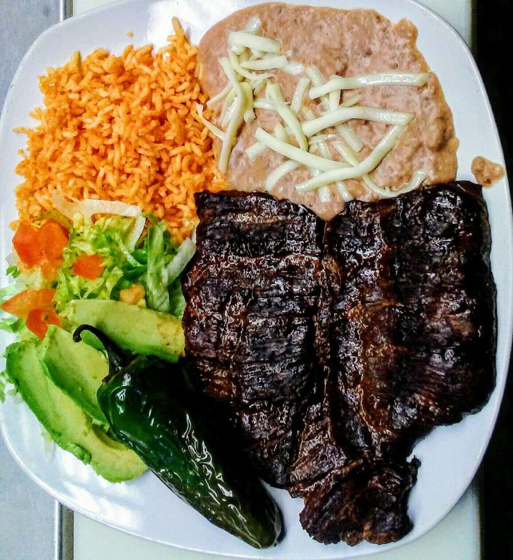 Habanero Mexican Grill | 981 Dixie Hwy, Beecher, IL 60401, USA | Phone: (708) 946-6660