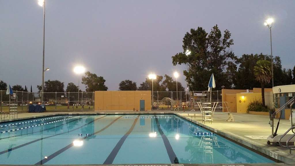 Lanark Recreation Center | 21816 Lanark St, Canoga Park, CA 91304 | Phone: (818) 883-1503