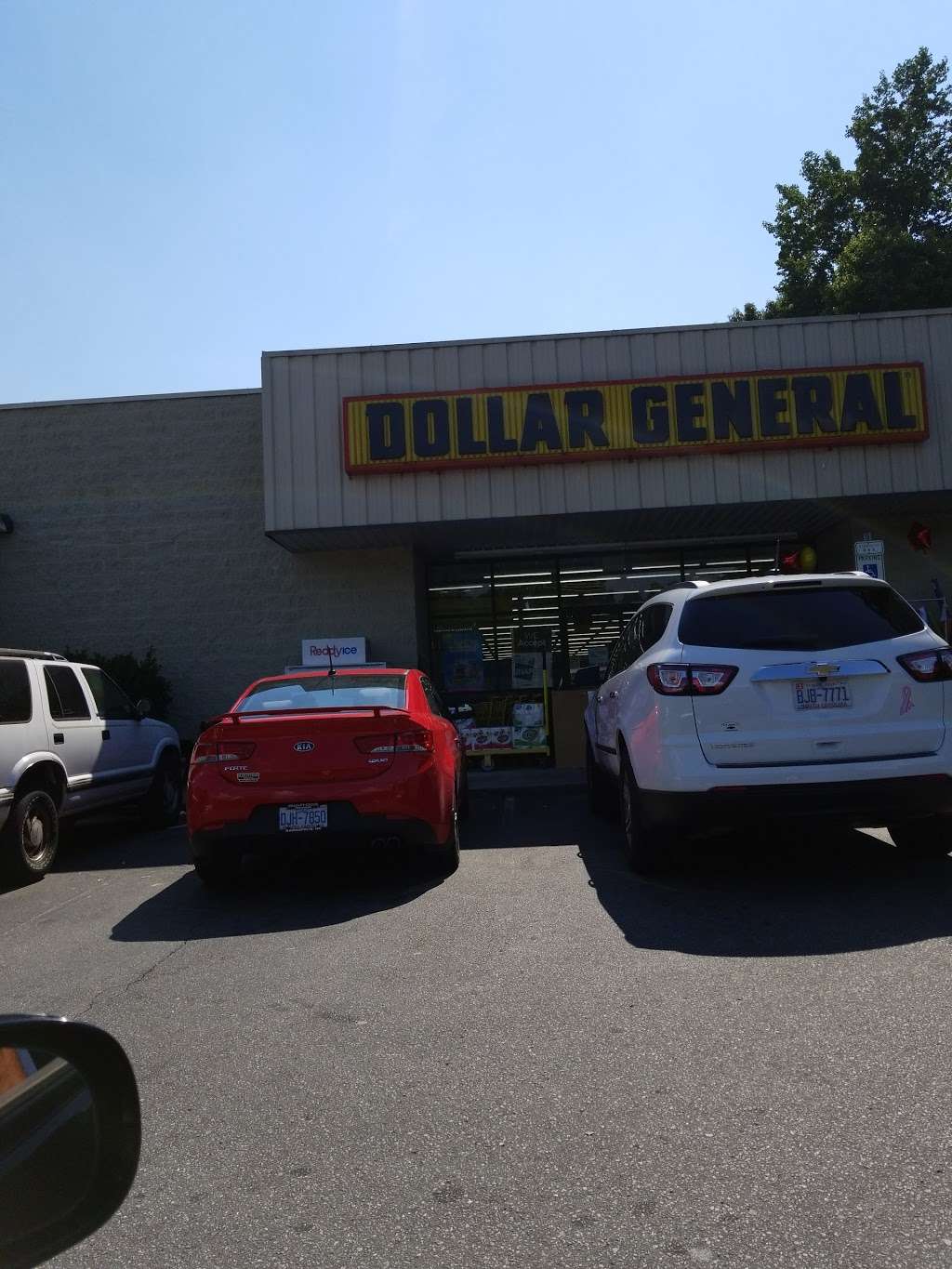 Dollar General | 1416 S Main St, Kannapolis, NC 28081, USA | Phone: (704) 938-7604