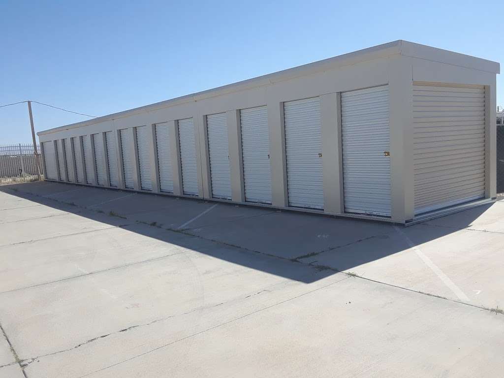 Storage For Less | 2463 15th St W, Rosamond, CA 93560 | Phone: (661) 256-8356